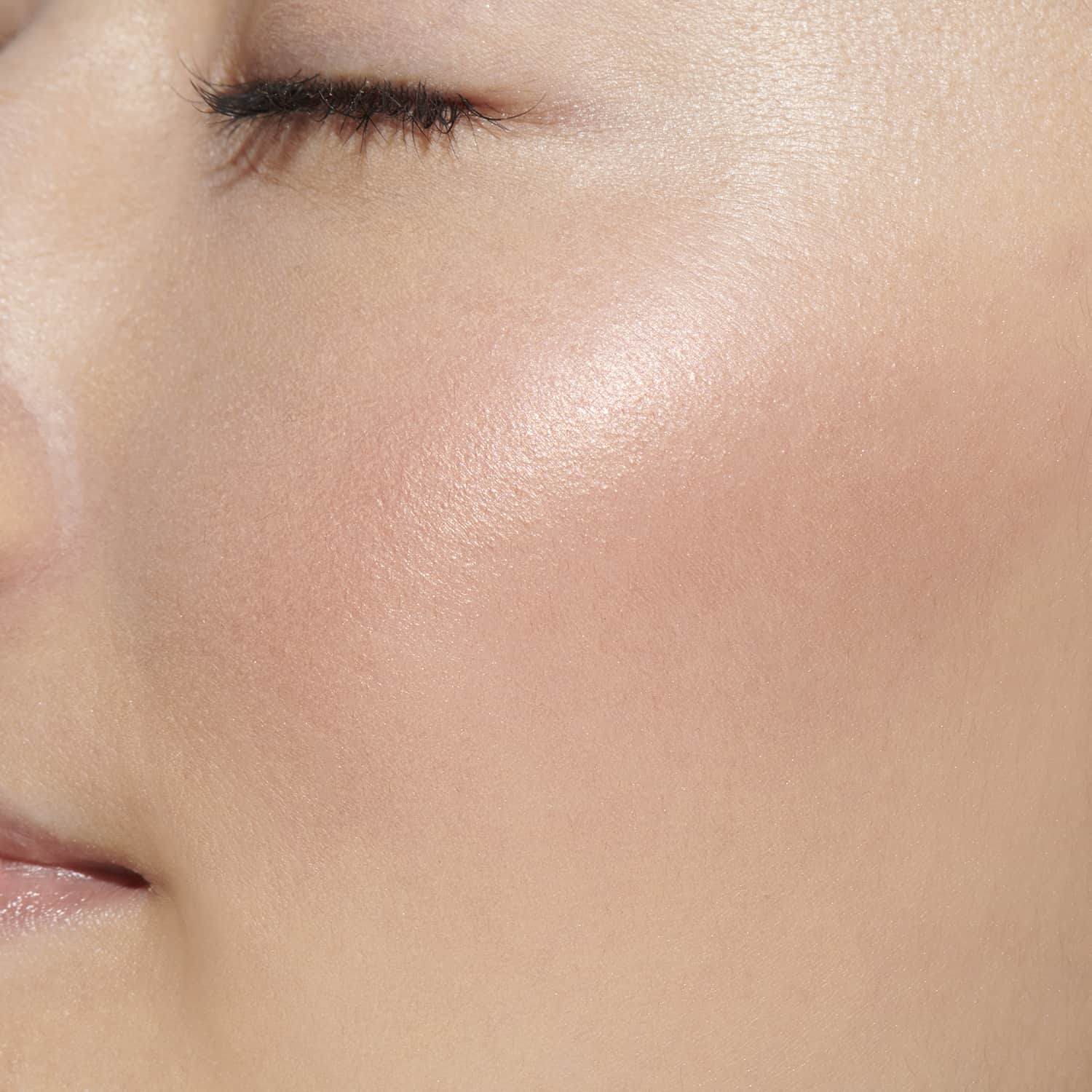 Lunasol Coloring Sheer Cheeks (Glow) - Image 12