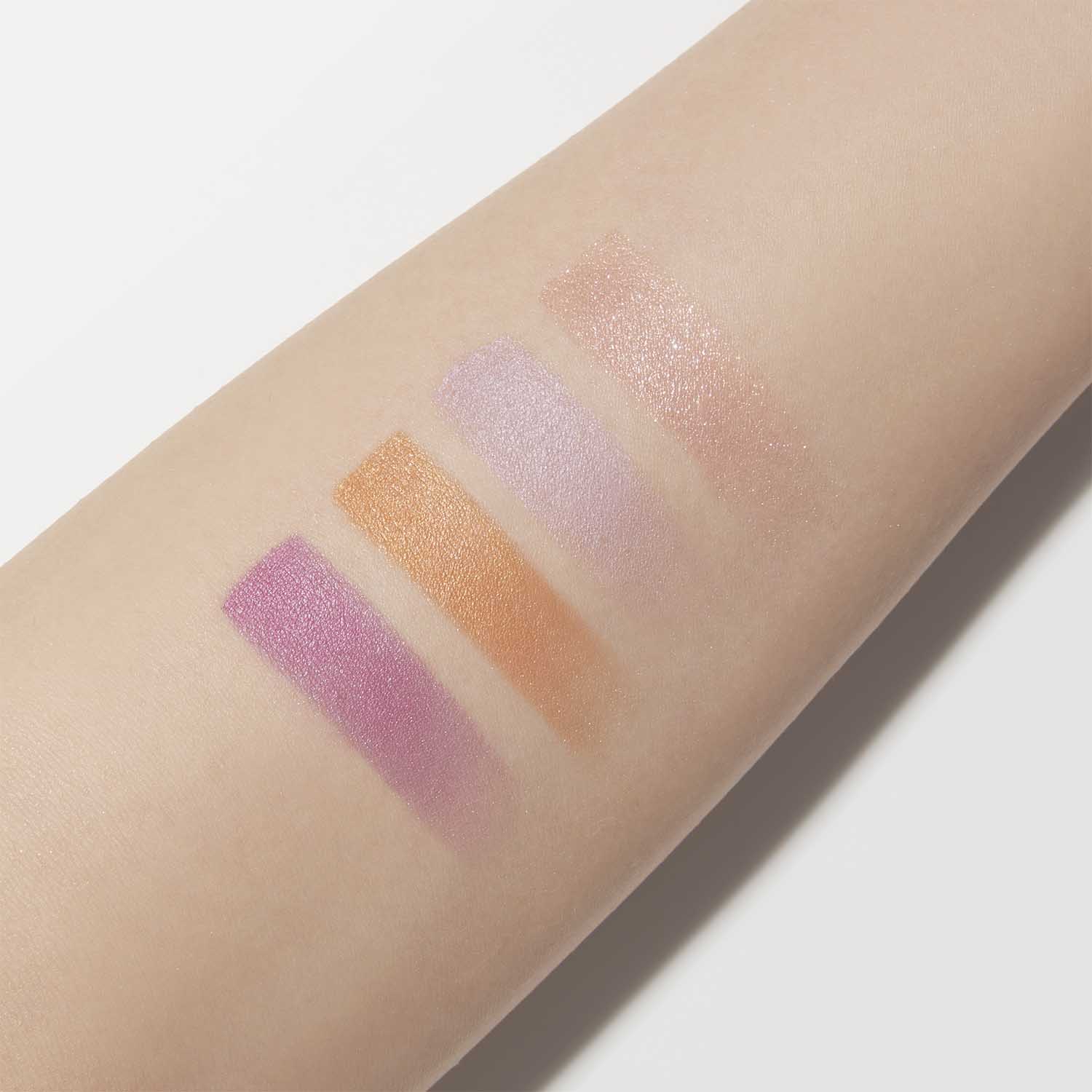 Lunasol Eye Coloration - Image 30