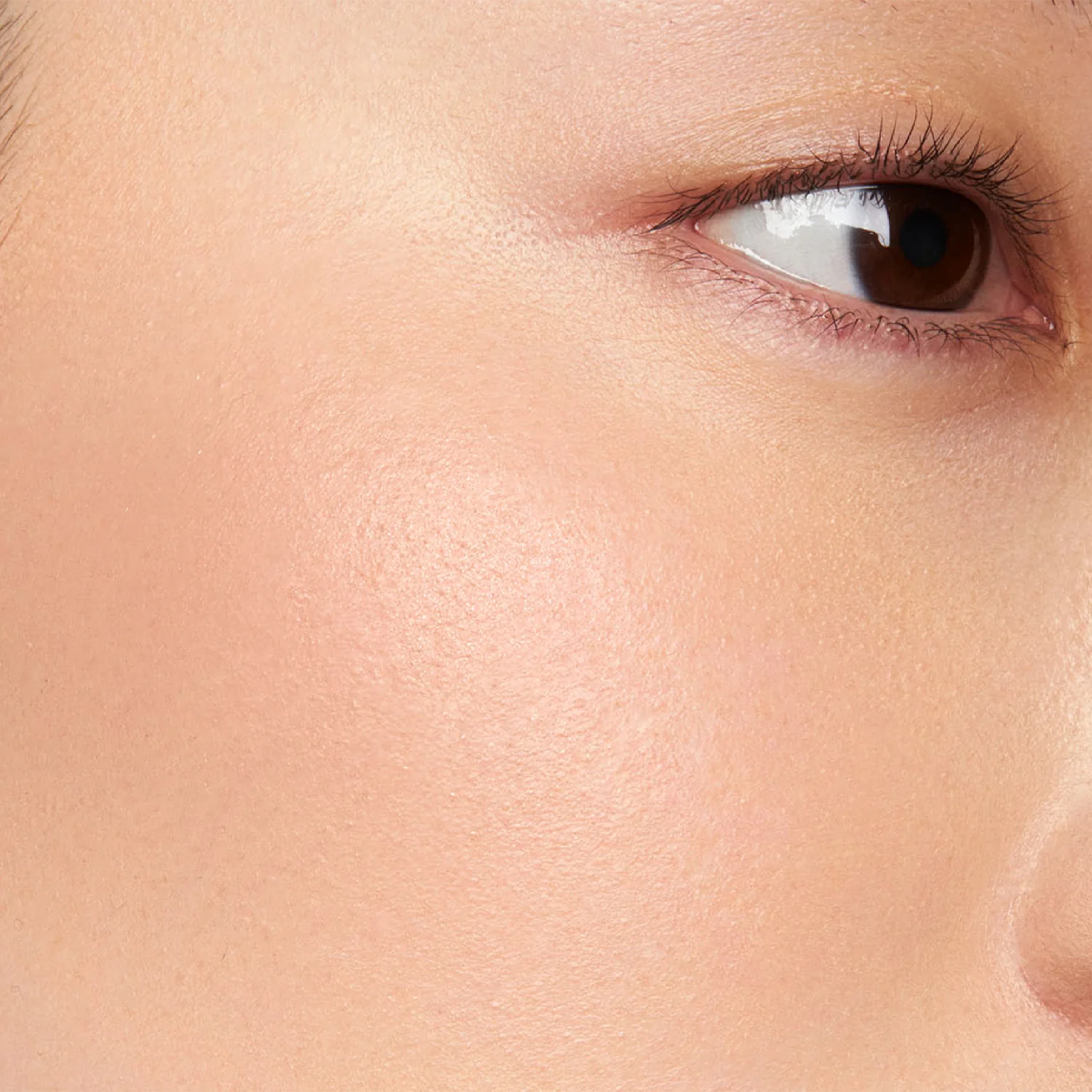 Suqqu Blurring Color Blush - Image 6